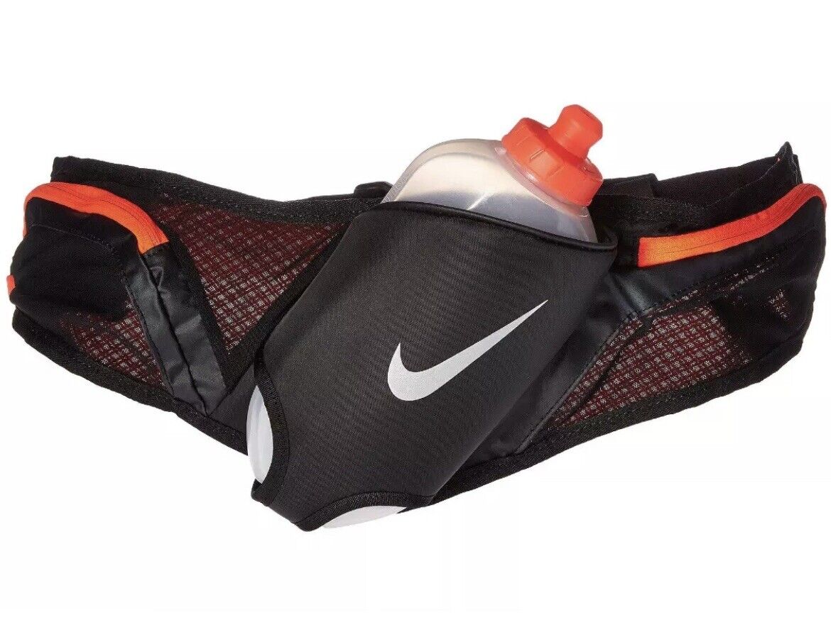 Nike Large 20oz Flask Belt in Black Total Crimson 10511 Nike Large 20oz Flask Belt in Black Total Crimson 10511