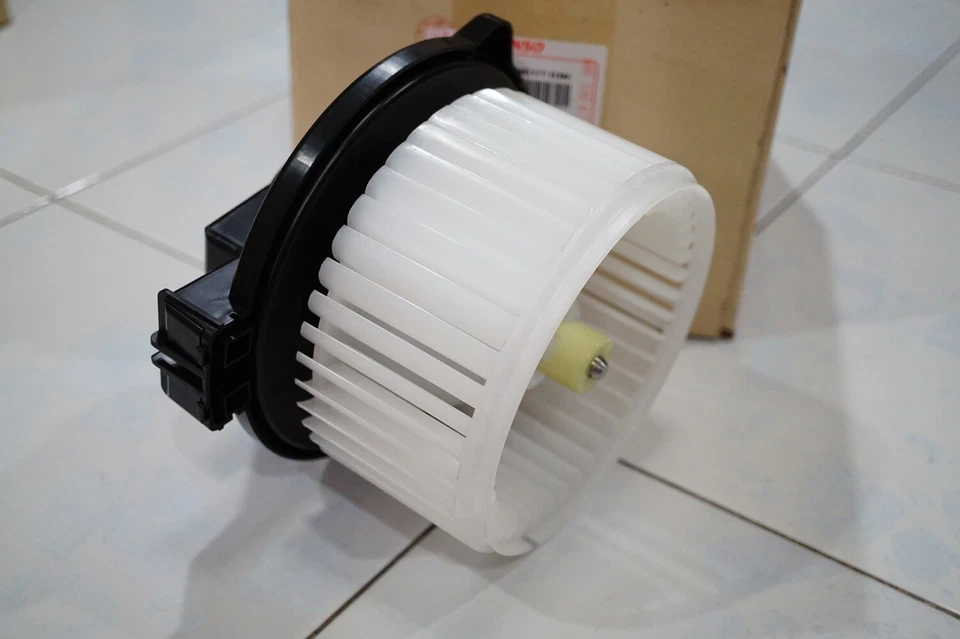 DENSO BLOWER MITSUBISHI SPACE WAGON 2005 REAR AIR CONDITION TG116340-68204D - Изображение 4 из 4