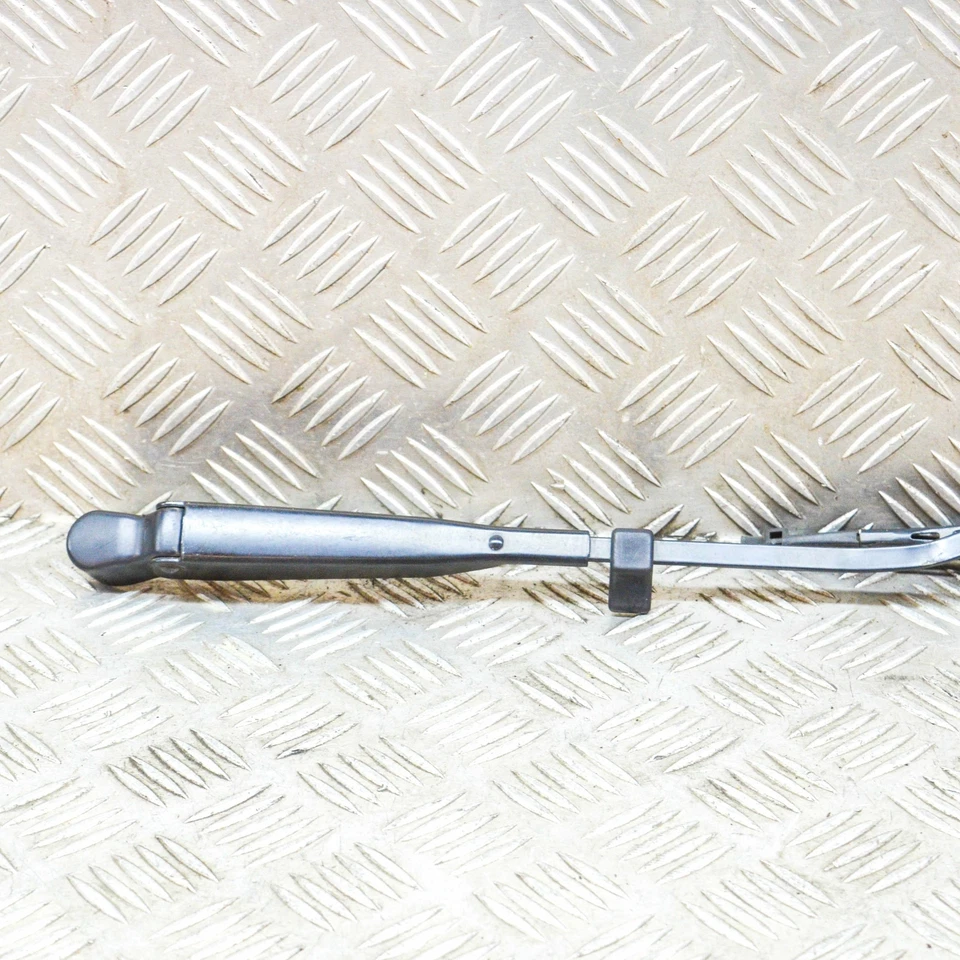 Braccio tergicristallo portellone posteriore JEEP CHEROKEE KJ 3.7 benzina 155kw 2002 - Immagine 3 di 4