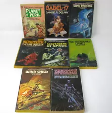 Vtg SCIENCE FICTION PB Lot 1959-82 Delaney Meluch Sturgeon Javor Moorcock Kline