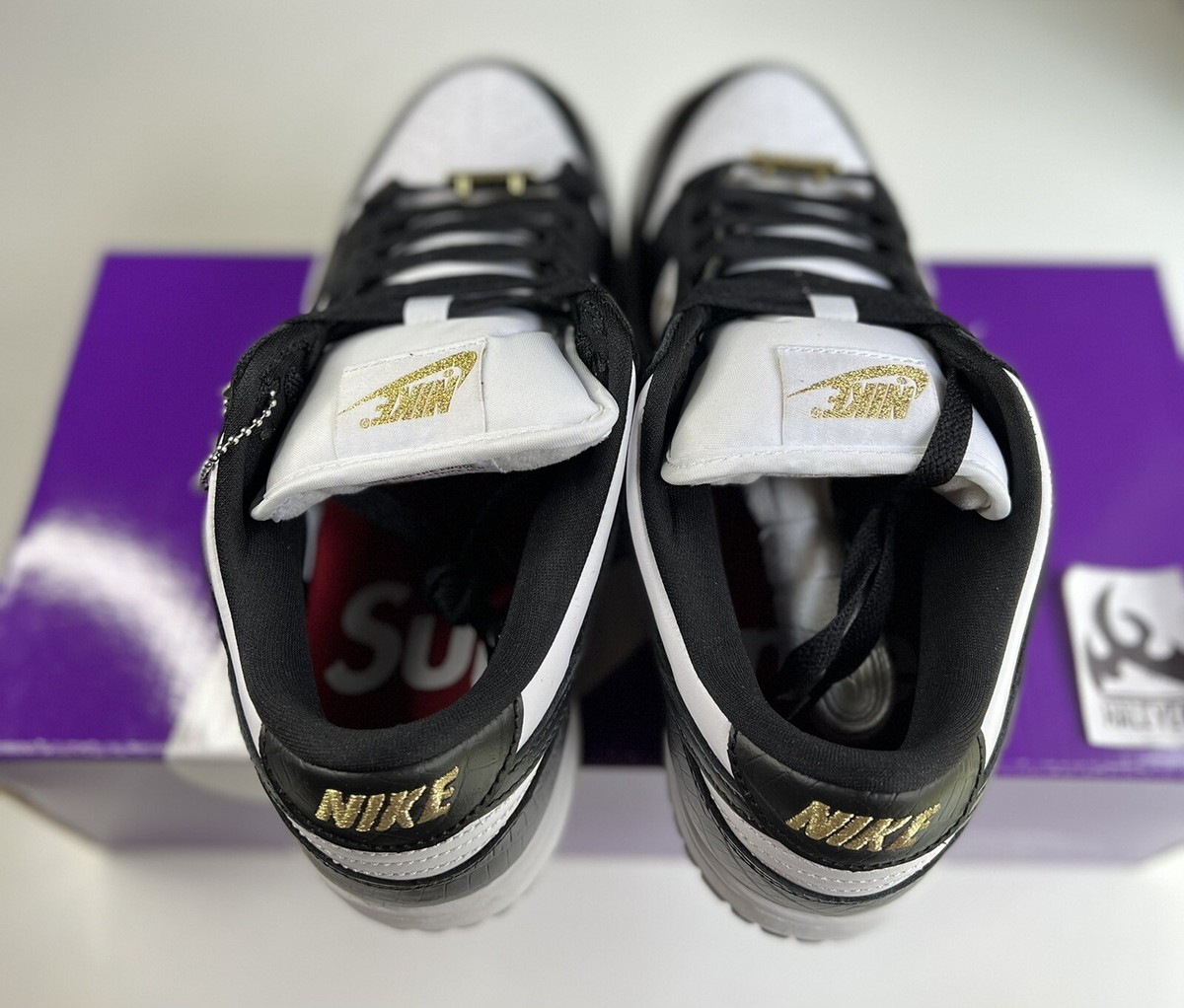 NEW Nike SB Dunk Low Supreme Stars Black 2021 | SIZE 7 MENS
