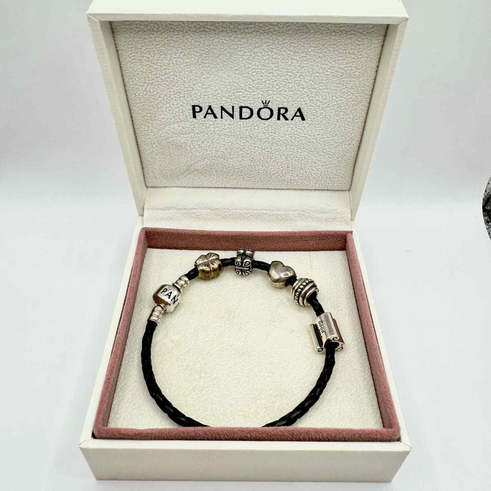 Pulsera Pandora Cuero Trenzado Negro Seis Dijes Estampados ALE 925 Foto 2 de 4