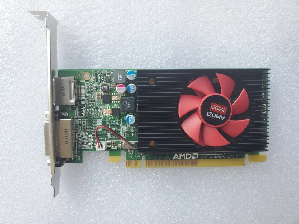 DELL AMD Radeon R5 340X 2GB GDDR3 PCIe DVI DP Graphics Card Y7XRF X0CVJ KG8WY - Image 2 of 4