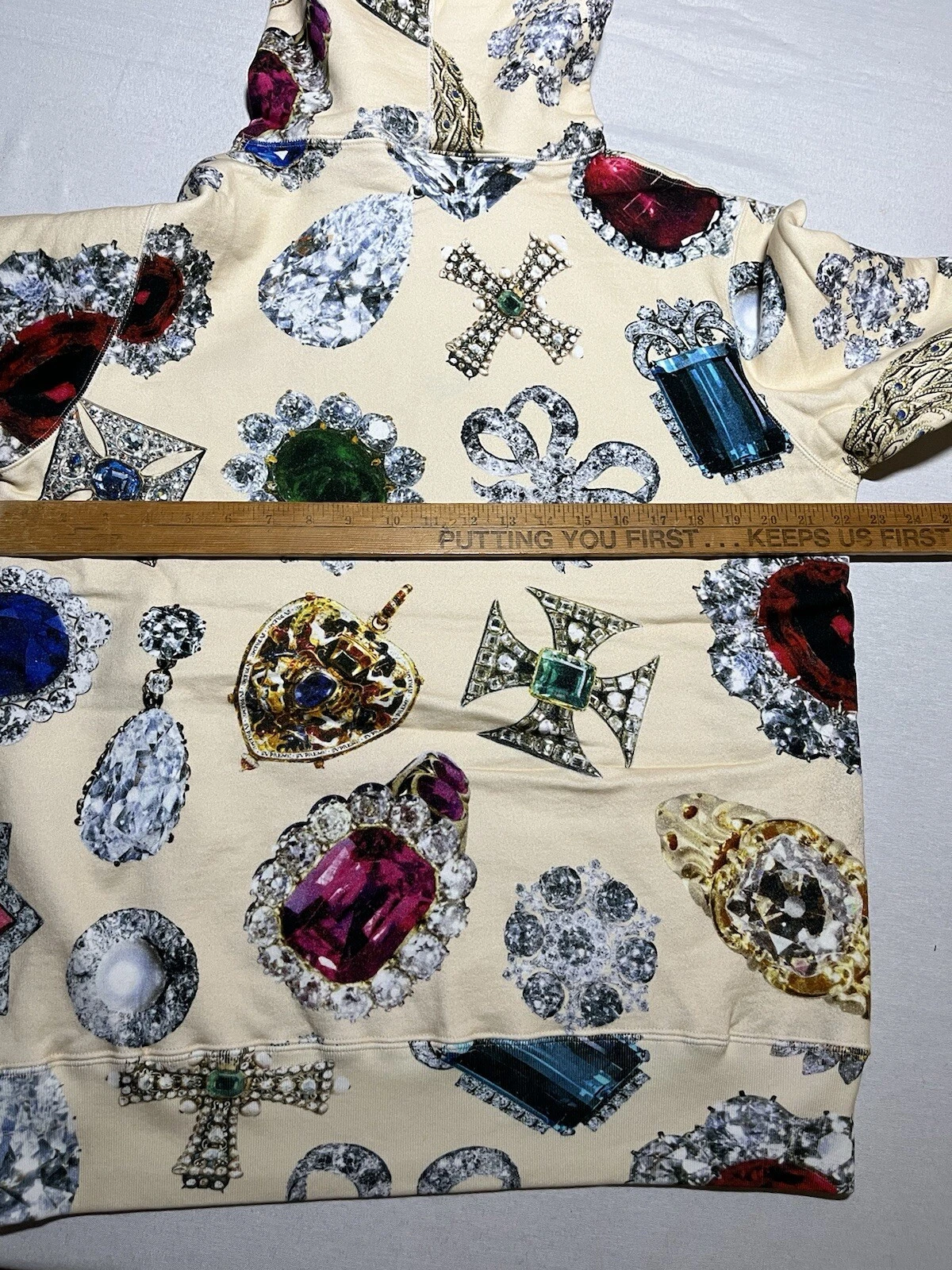 Felpa con cappuccio Supreme Jewel crema taglia media DEADSTOCK GM8