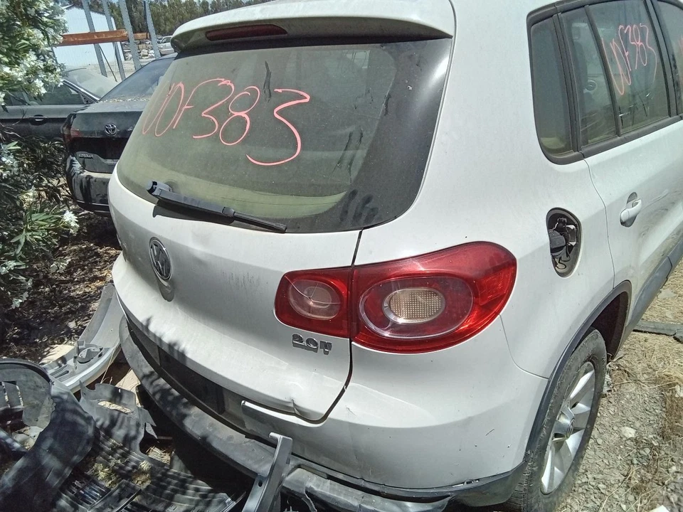 Regulador de ventana de puerta delantera izquierda usado se adapta a: Volkswagen Tiguan electri 2010 Foto 3 de 4