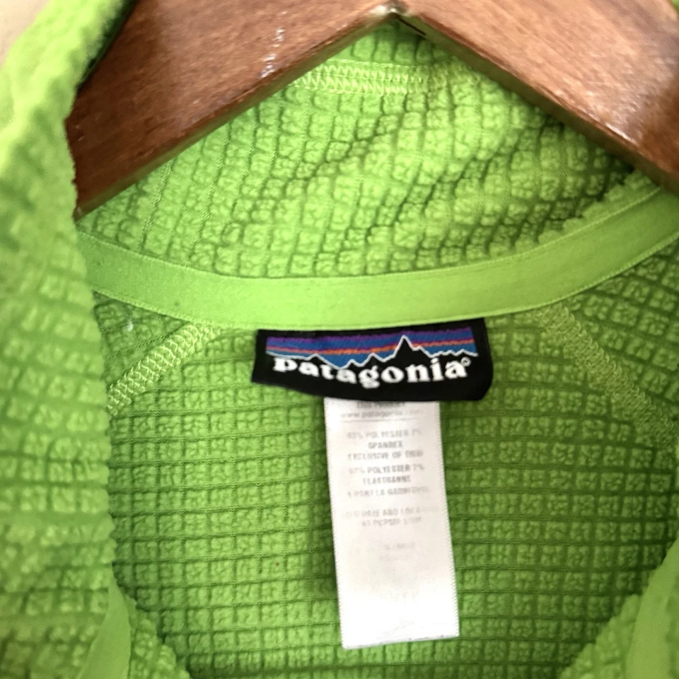 Patagonia R1 Fleece Lined Quarter Zip Pullover Top Green Size Medium FLAWED - Image 3 of 4