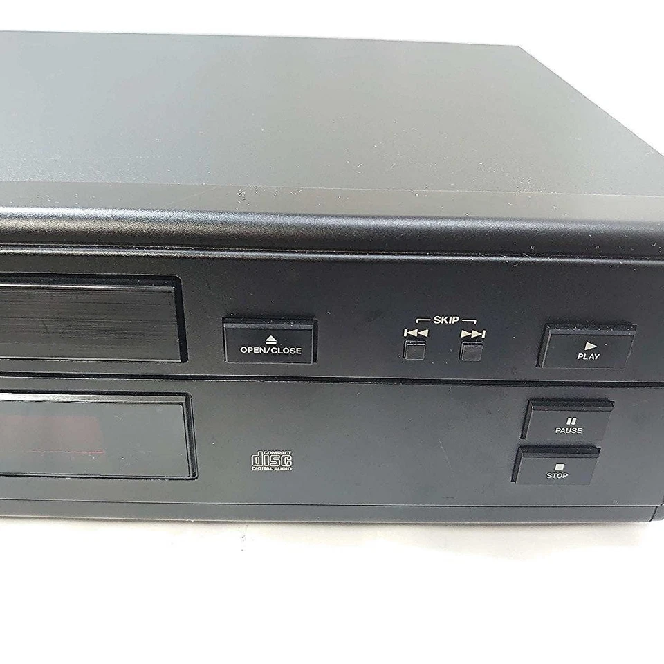 TASCAM CD-301 CD PLAYER TEAC Professional with Remote Control AC100V 50/60Hz 13W - Image 3 of 4