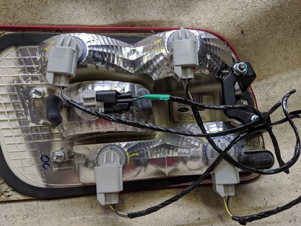 Passenger Right Tail Light Trunk Lid Mounted Fits 07-09 LINCOLN MKZ o68-203454 - Image 4 of 4