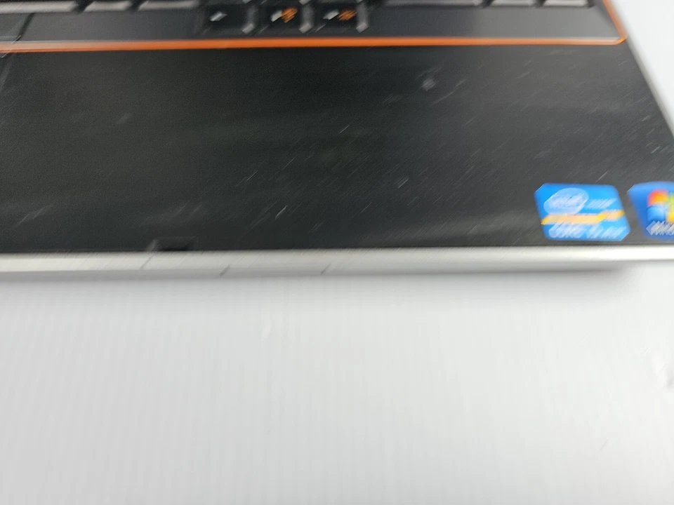 戴尔 Latitude E6520 便携式电脑 英特尔 i5-2520M @2.5GHz 4GB RAM 320GB WIN 10 — 第 3/4 张图片