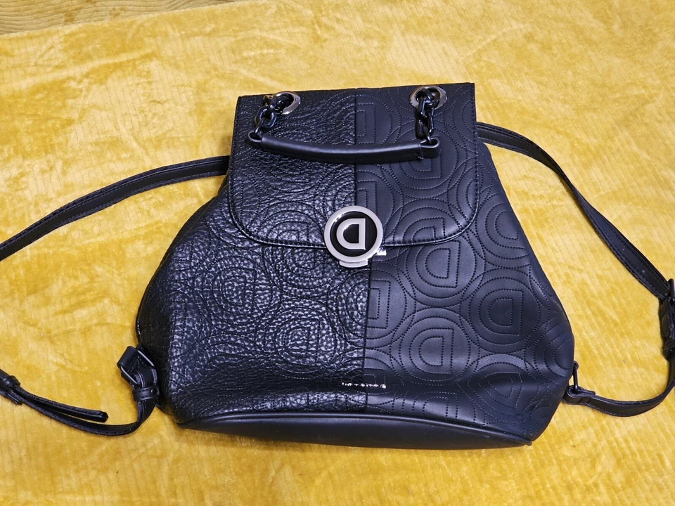 Desigual Rucksack Kunstleder schwarz