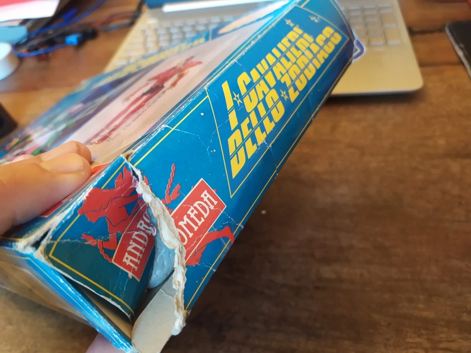 ANDROMEDA SHUN GIOCHI PREZIOSI CAVALIERI DELLO ZODIACO SAINT SEIYA VINTAGE LEGGI - Immagine 3 di 4