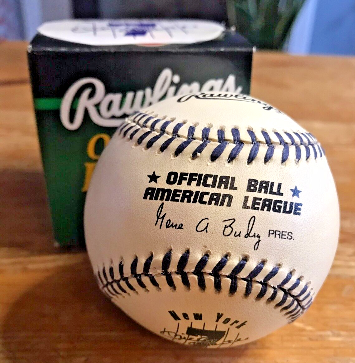 Mickey Mantle Rawlings Official American League Baseball #7 MLB