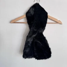 Ben Berger Luxury Black Faux Fur Pull Thru Tippet Wrap Scarf Evening Formal