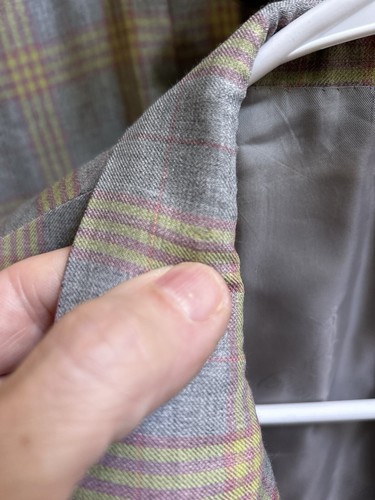 BRIONI men's 3 piece wool suit gray w/pink yellow plaid pleated pants US US 44R - Picture 3 of 15