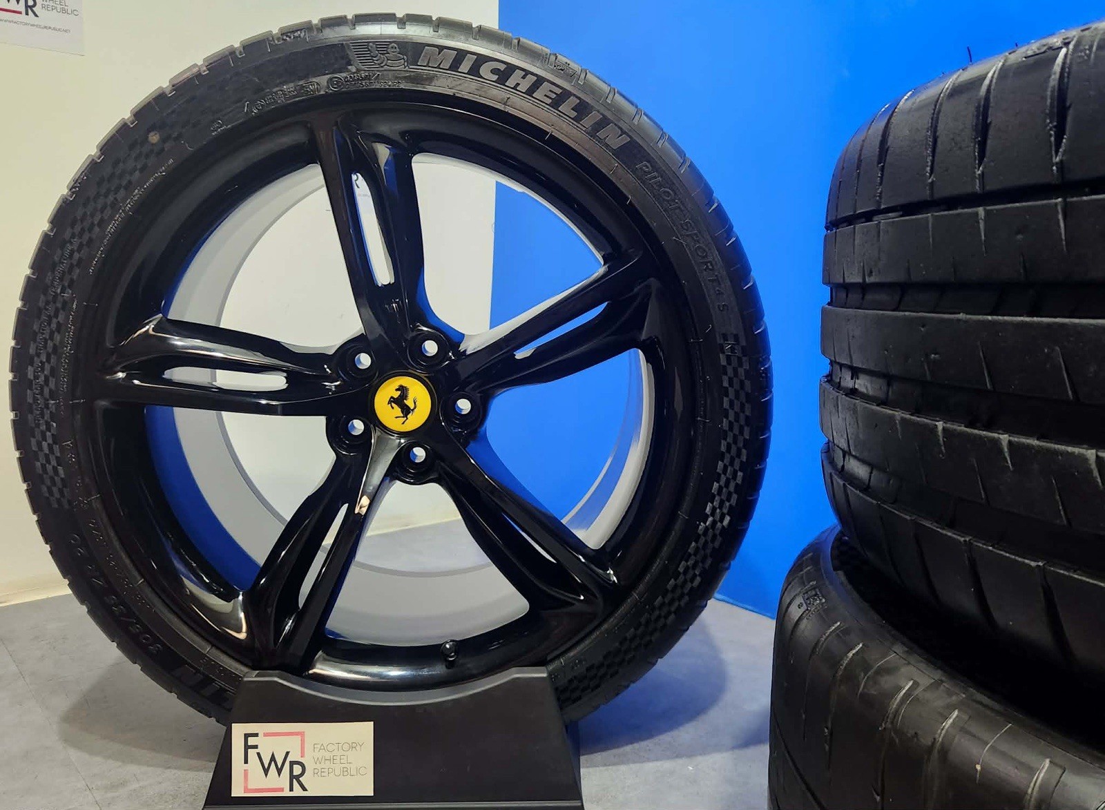 20” Ferrari 296 GTB Wheels Rims Tires Factory OEM Original Gloss Black 🔥🔥🔥