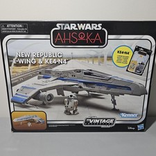 Kenner Star Wars The Vintage Collection Ahsoka New Republic E-Wing & KE4-N4