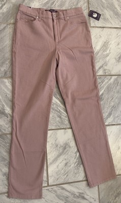 NWT Gloria Vanderbilt Women s Amanda Woodrose Tapered Leg Slimming Jean Size 8