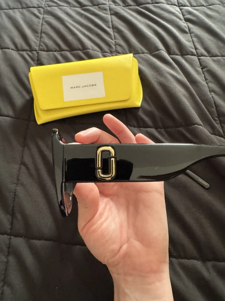 Marc Jacobs Black Square Sunglasses - Image 4 of 4