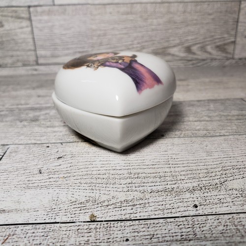 Karen Carson Creations Heart Shaped CANDLE Room Freshener Vintage Girl Kitten - Picture 5 of 9
