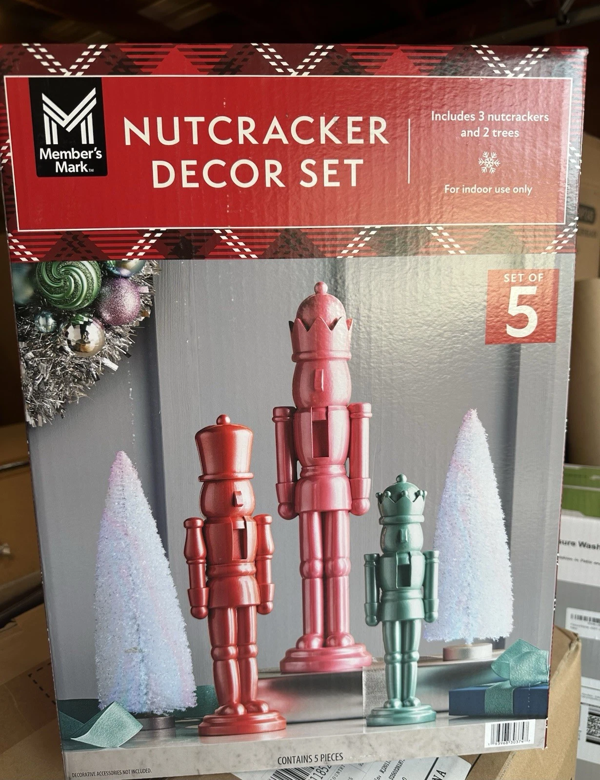 Member's Mark Nutcracker Decor, Set of 5