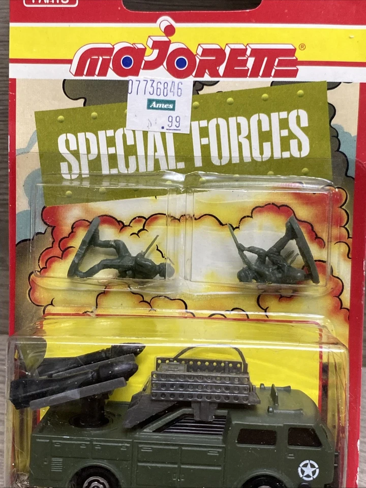 Tanque Majorette Fuerzas Especiales Die Cast Camuflaje con Soldados Serie 220 Foto 3 de 4