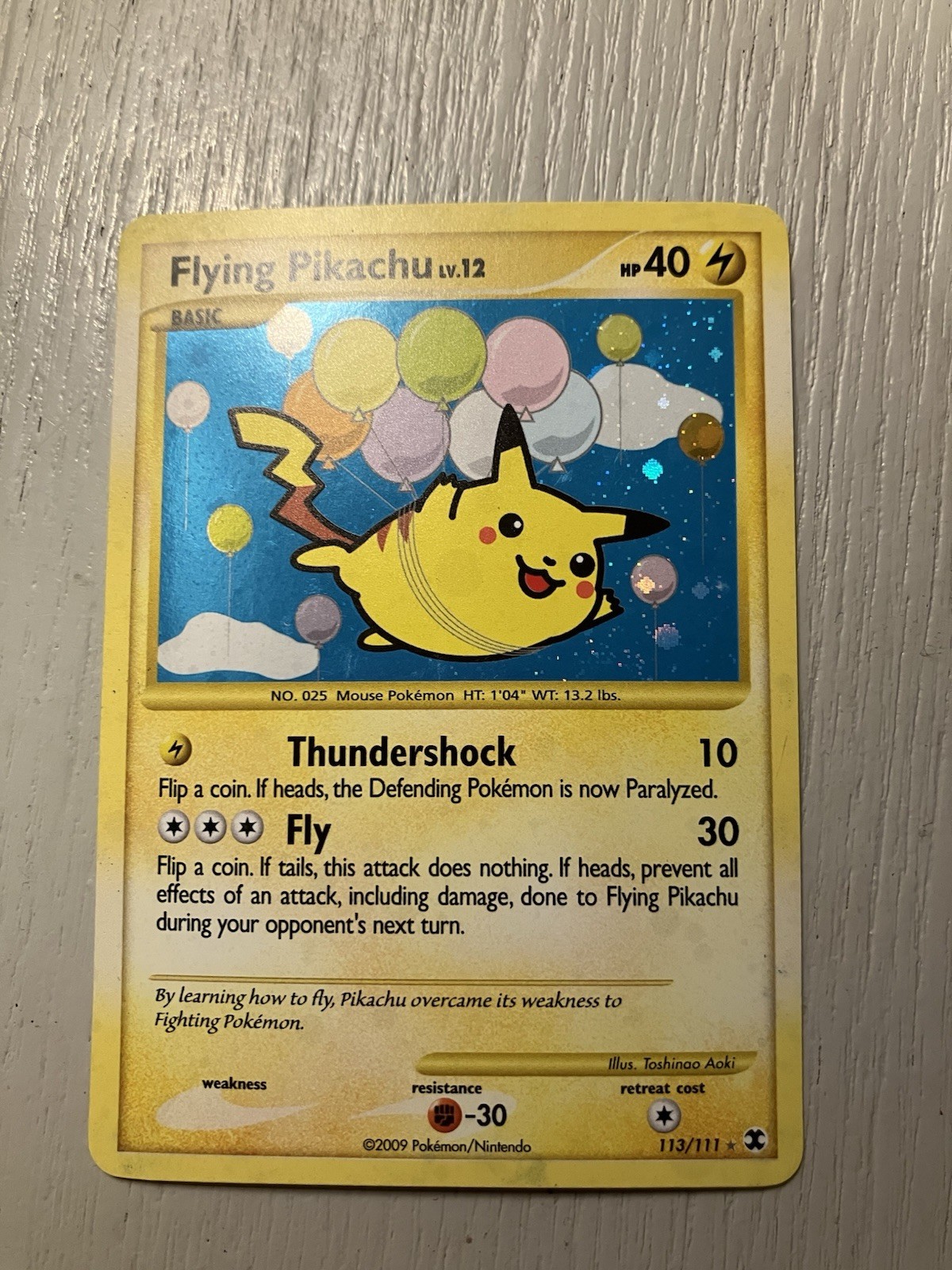 Flying Pikachu Holo 💫 (113/111 Rising Rivals) (LP)