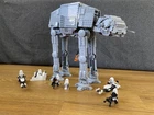 LEGO Star Wars: AT-AT (75288) & Snowtrooper Battle Pack (75320)