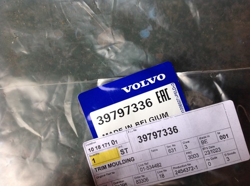 VOLVO XC90 PARAURTI ANTERIORE COPERCHIO INSERTO STAMPAGGIO INFERIORE FINITURA SINISTRA 2020-2024 39797336 - Foto 3 di 7