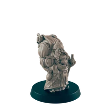 Dwarf Male Traveling Merchant - Everyday Folk - Minis - EC3D - - Dungeons & Drag