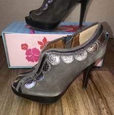 Leather Poetic License Tempt Me Pewter Gray Silver Pumps Women’s Size 7.5