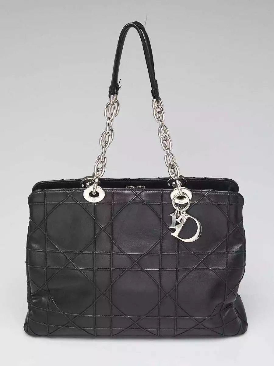 Boutique douce zippée moyenne zippée en cuir d'agneau noir Christian Dior cannage noir...