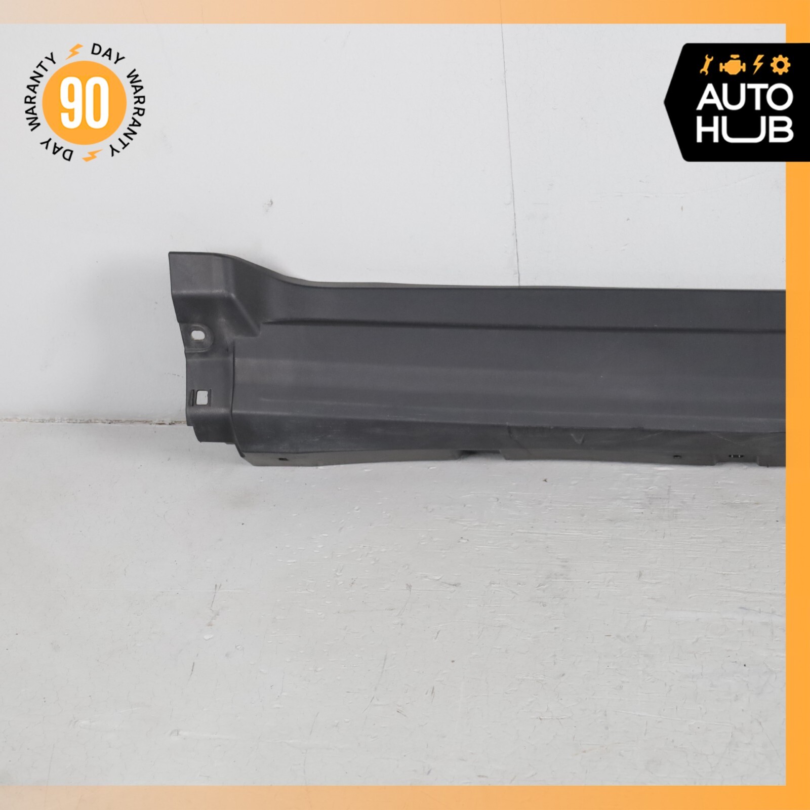 17-20 Maserati Levante M161 Right Side Rocker Panel Side Skirt OEM 64k