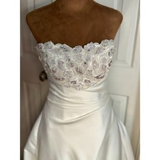 Vintage Maggie Sottero Wedding Dress 8 Lilac Flowers Austrian Crystals Corset