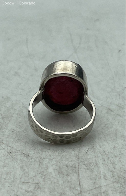 Sterling Silver Hammered Oval Red Gemstone Ring Size 5.25 - 9.5g