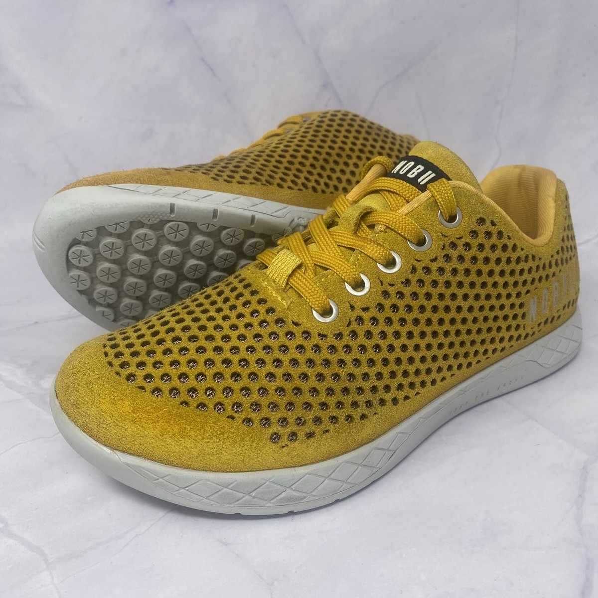 NO BULL Women's Sz 8 M Trainers Shoes Sneakers Yellow Gym Lace Up