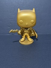 Funko Pop Funkoverse DC GOLD Batman Figure Ga...