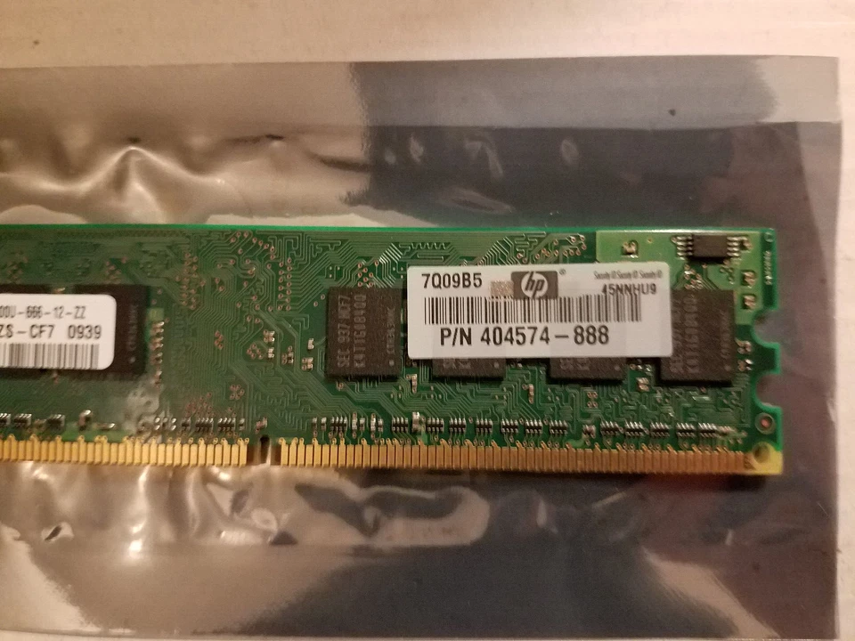 Samsung M378T2863QZS-CF7 DDR2 PC2-6400U 1GB Memory Module RAM 404574-888 - Image 3 of 3