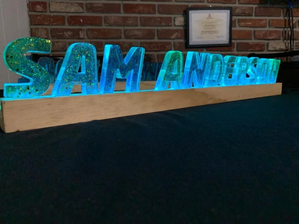 Luz Led Personalizada Nombre Personalizado Resina Epoxi  Foto 3 de 4