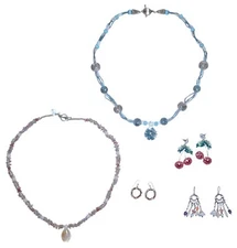 Hand Crafted Artisan Hand Beaded Lot of 2 Necklaces & 3 Pair Earrings LOT 11 NEW