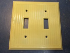 Art Deco Ribbed 2 Ganged Ivory Switch Cover Plate Circle F Bakelite 1802-I