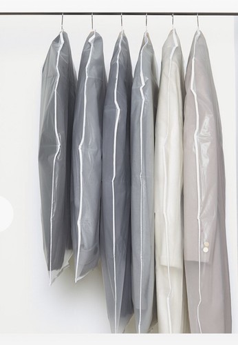 Set of 6 Storage Garment Bags For Dresses, Jackets, Blouses, Shirts and More - Picture 2 of 4