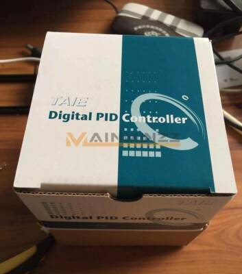 1PC TAIE FY900-301000 Digtal Temperature Controller New In Box