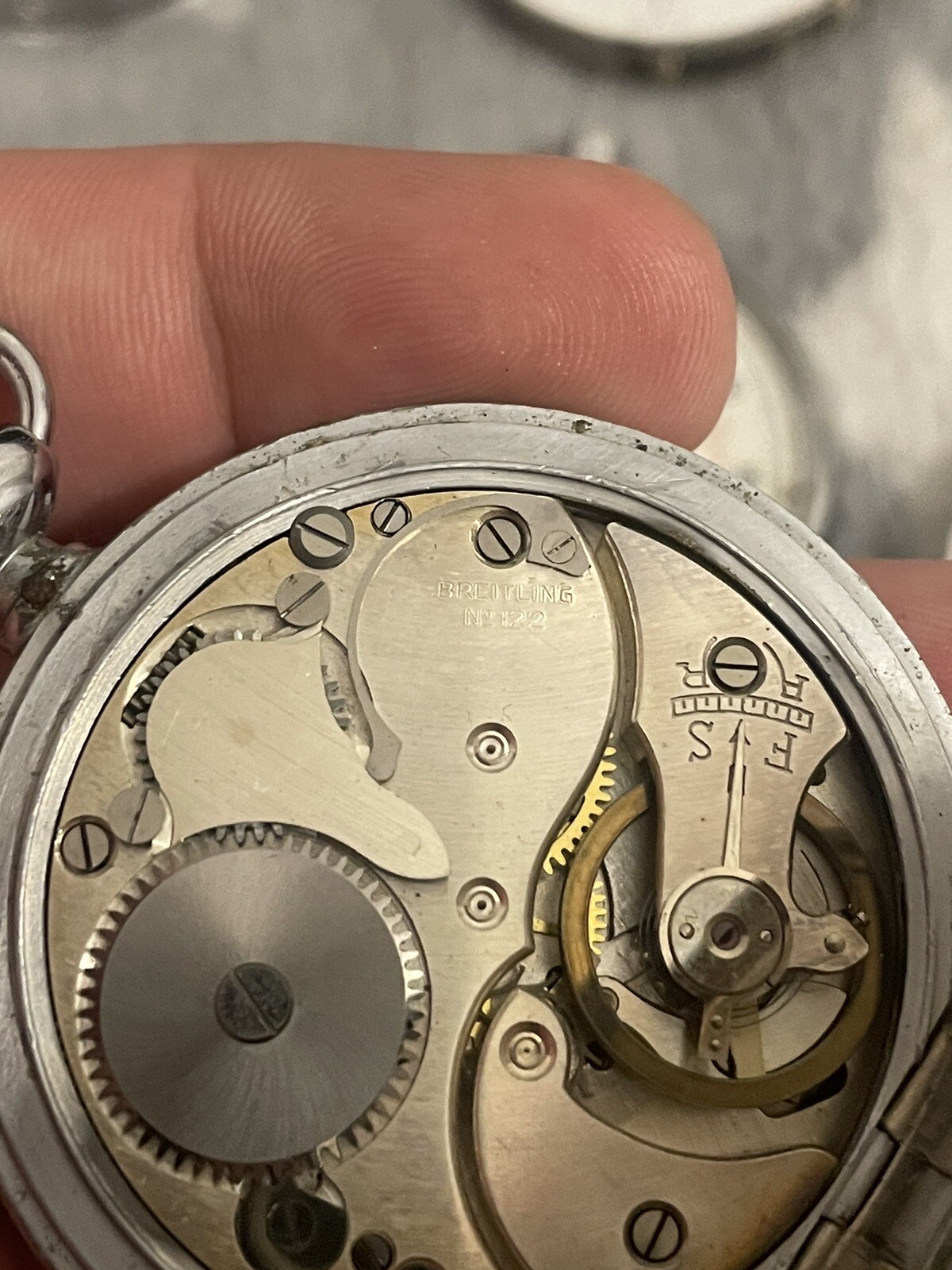 VINTAGE MILITARY STOPWATCHES FOR SPARES OR REPAIRS INCLUDES BREITLING