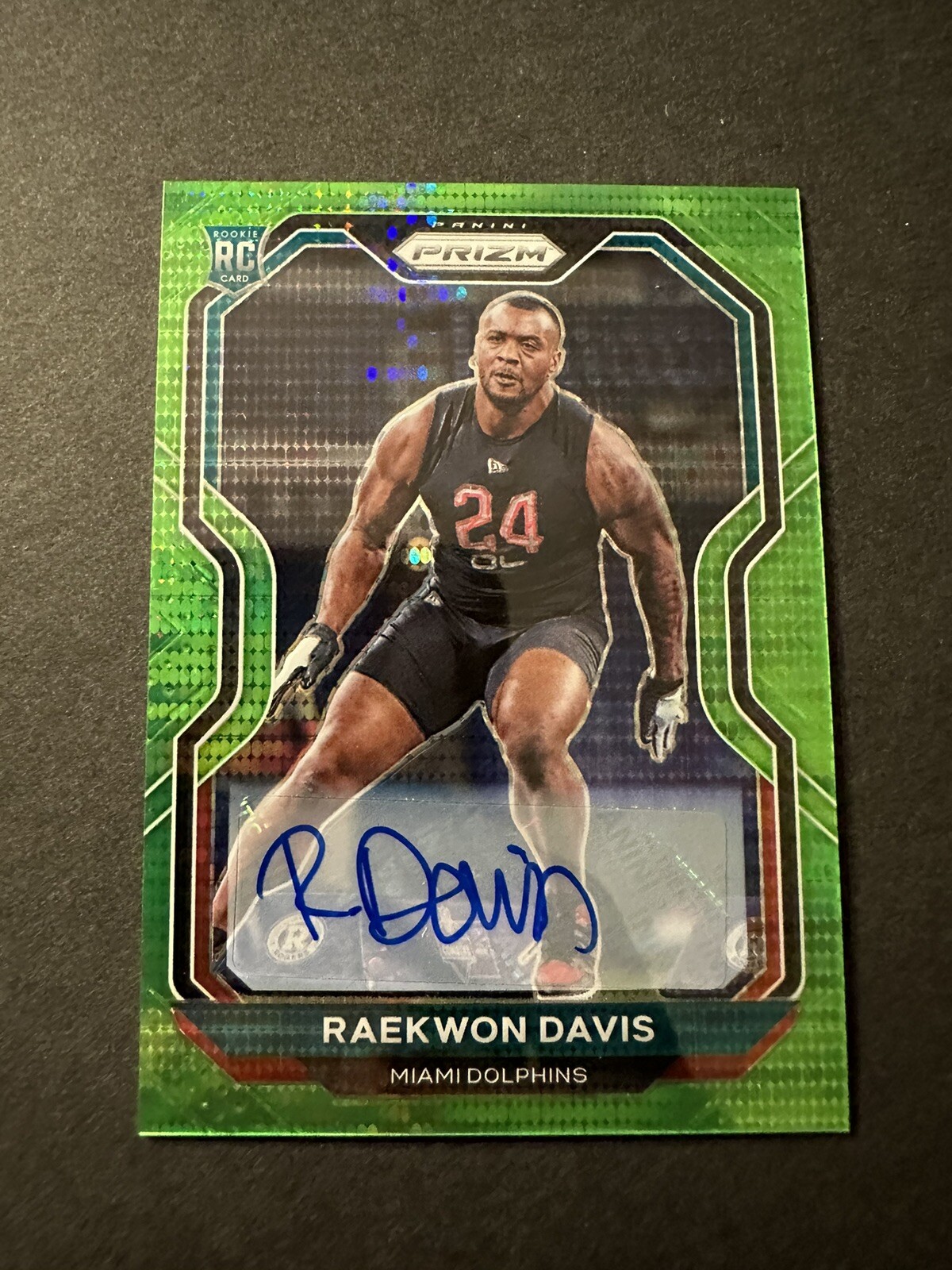 2020 Panini Prizm Raekwon Davis Rookie Neon Green Pulsar Auto #341 Dolphins￼ RC