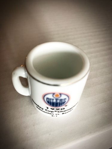 Edmonton Oilers Stanley Cup Champions 1990 Crazy Cup Mini Mug NHL Collectible - 第 8/12 張圖片