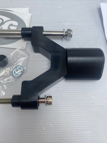 R&G Crash Protectors - Aero Style for Suzuki DL1000 V-Strom '14-'19 CP0369BL - Picture 4 of 9