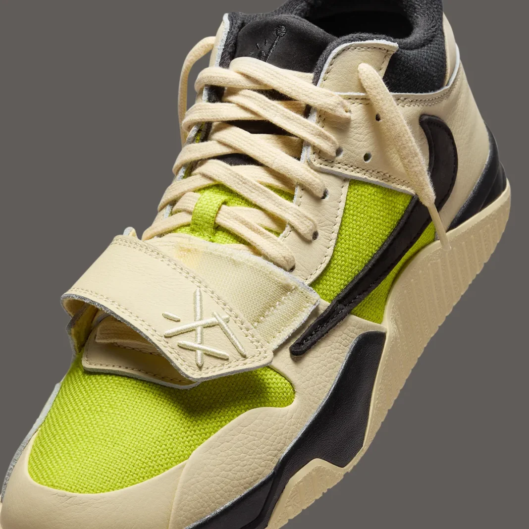 NIKE JUMPMAN JACK TR FZ8117-102（28cm） s-l400.jpg