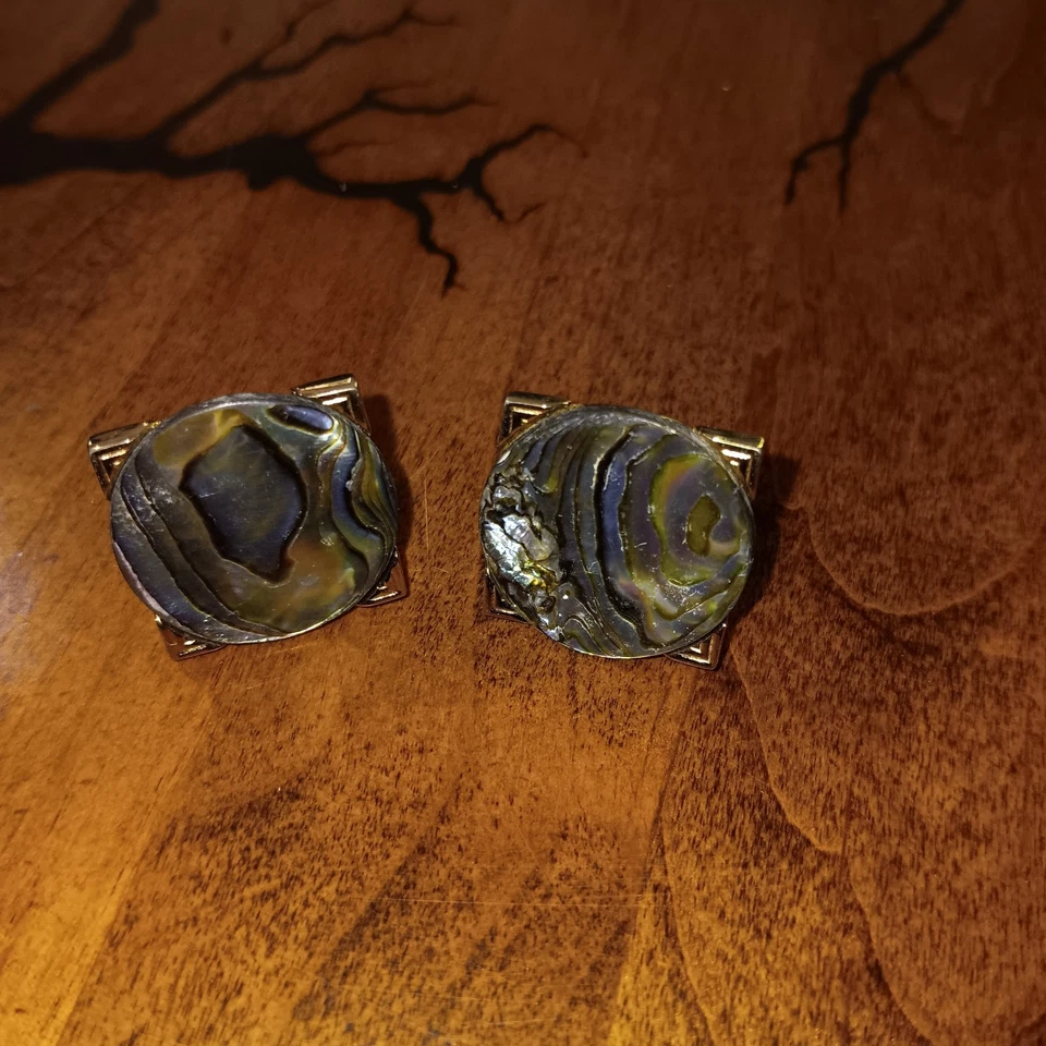 Mens Vintage SWANK Abalone CUFFLINKS 3/4 Square with round Abalone - Image 2 of 4