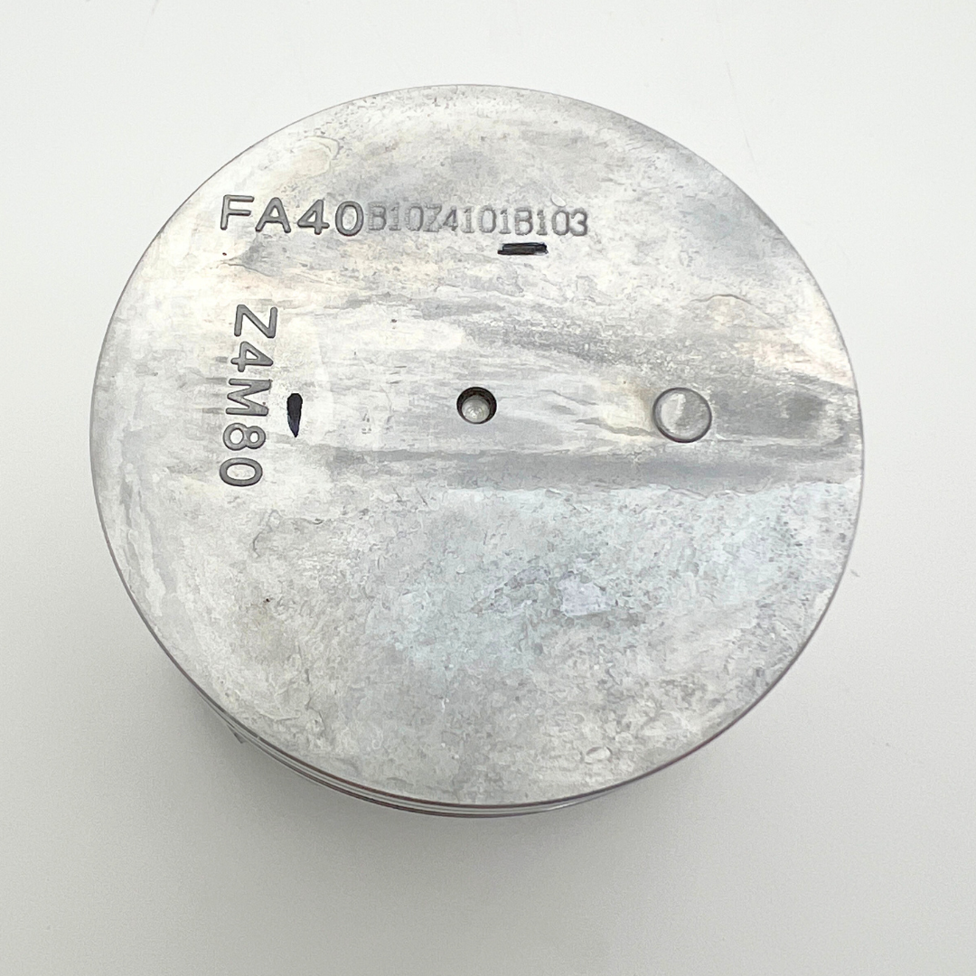 □CZ　ビショップ、円 Honda 13101-Z4M-801 Piston 13010-Z4M-801 Piston rings for GX160