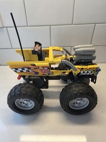 Lego 8651 Racers Power Jumping Giant, Please Read , Damaged Box